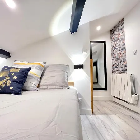 Le Loft ~ A 4 Min De La Gare, Fibre + Parking Prive 別荘 *