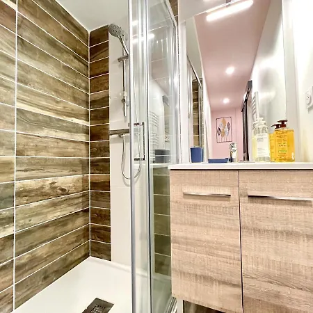 Le Loft ~ A 4 Min De La Gare, Fibre + Parking Prive